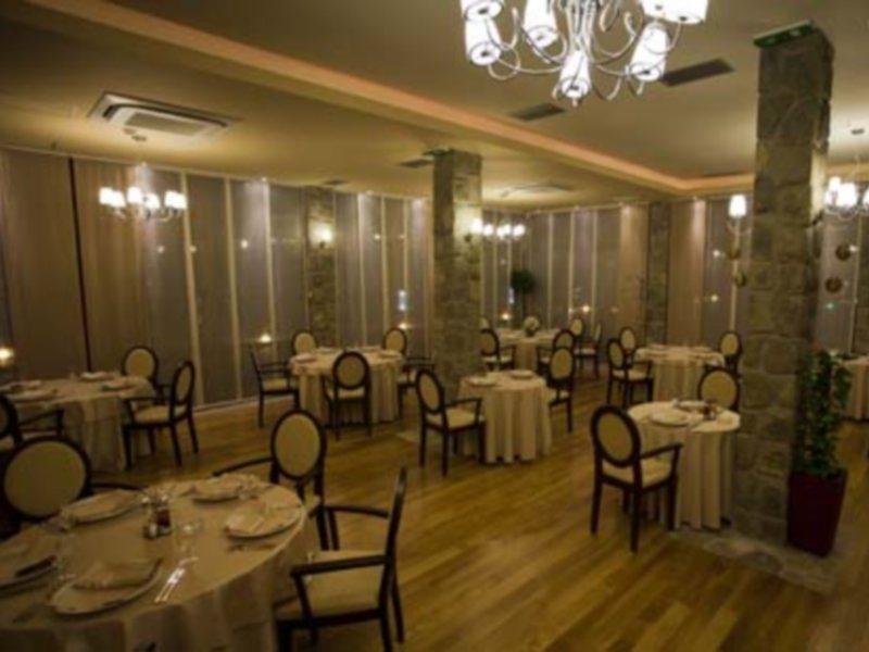 Hotel Aria Mitrovici  Zewnętrze zdjęcie