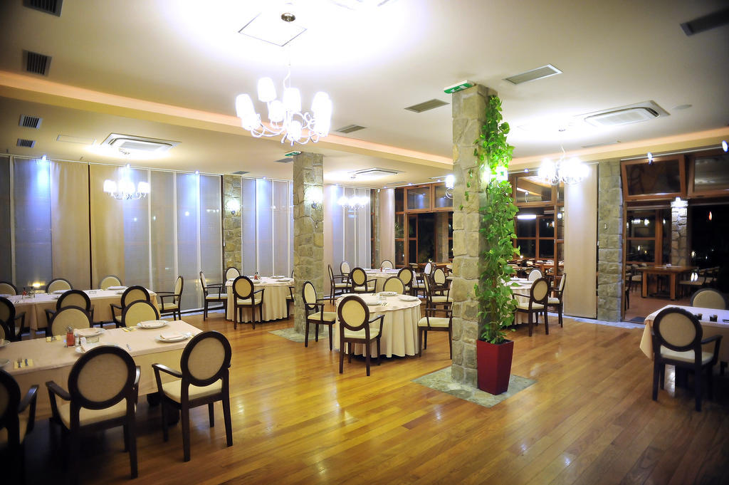 Hotel Aria Mitrovici  Zewnętrze zdjęcie