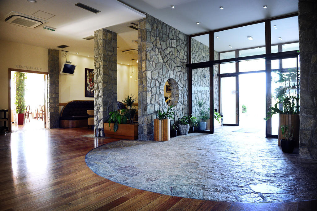 Hotel Aria Mitrovici  Zewnętrze zdjęcie