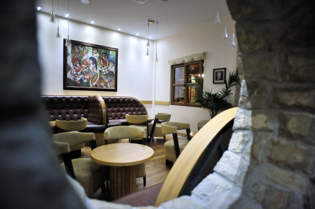 Hotel Aria Mitrovici  Zewnętrze zdjęcie