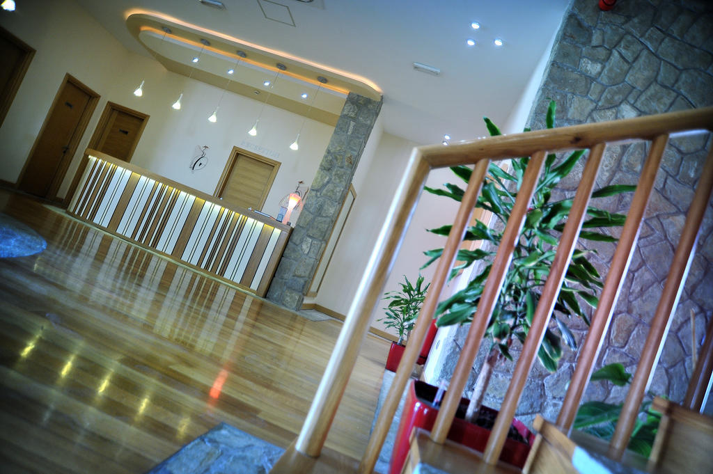 Hotel Aria Mitrovici  Zewnętrze zdjęcie
